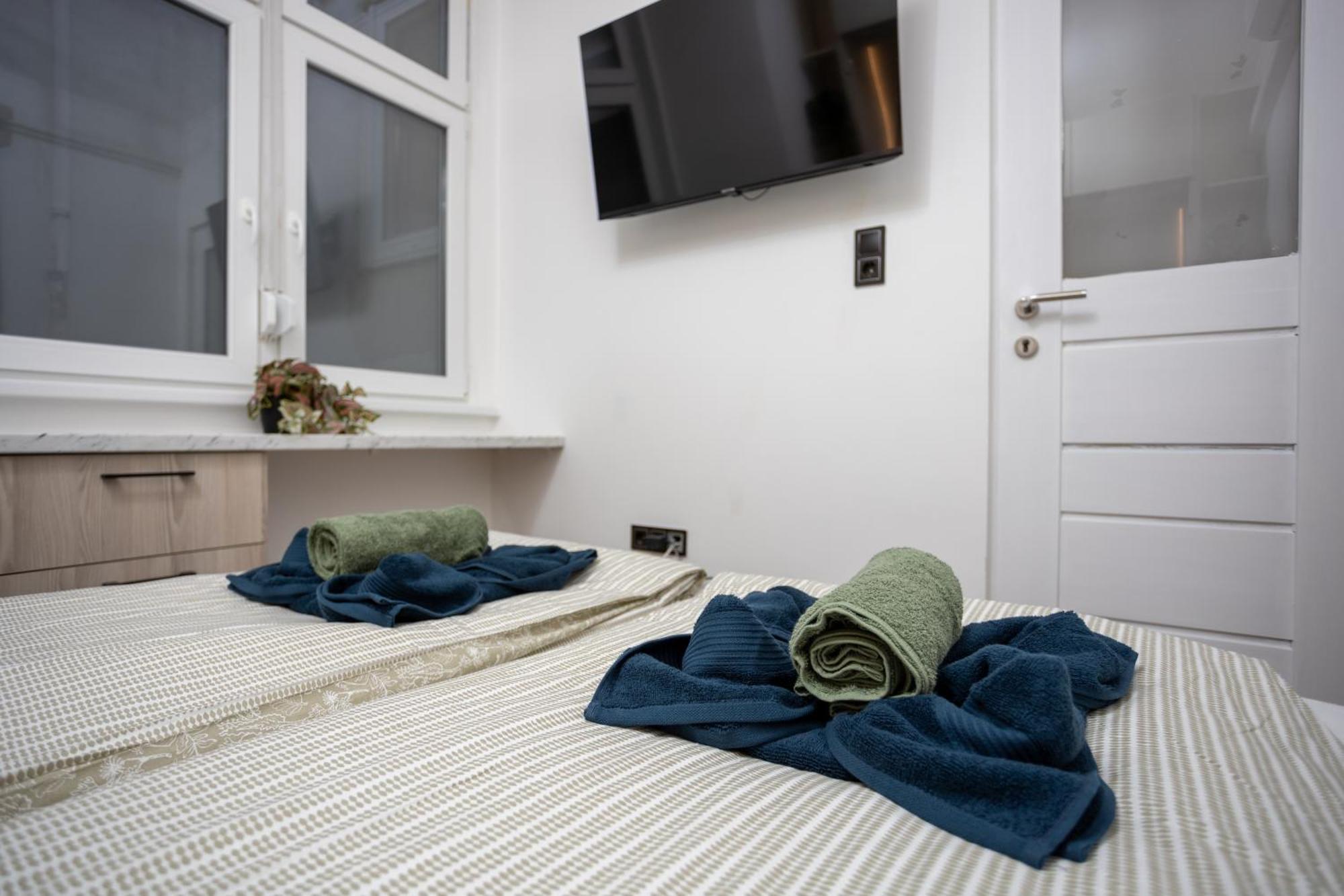 Relax Apartment By The Parliament Budapeste Exterior foto